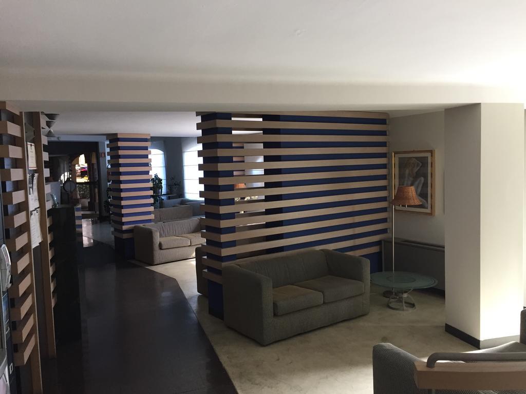 Albergo Della Corona Binasco Kültér fotó