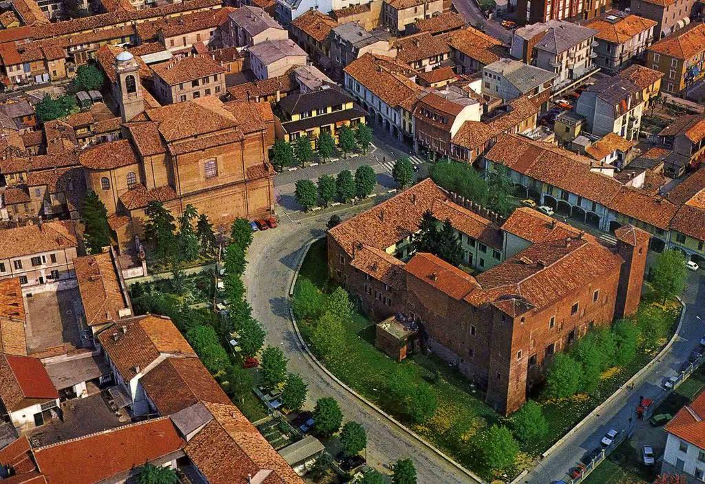 Albergo Della Corona Binasco Kültér fotó